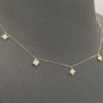 ⁦عقد تشوكر ذهب عيار 18 الوزن 1.21 جرام⁩ - الصورة ⁦2⁩