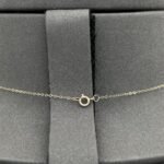 ⁦عقد ذهب عيار 18 الوزن 0.69 جرام سهل التنسيق مع أي ستايل⁩ - الصورة ⁦3⁩