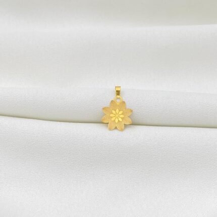 تعليقه ذهب عيار 18 الوزن 0.23 جرام