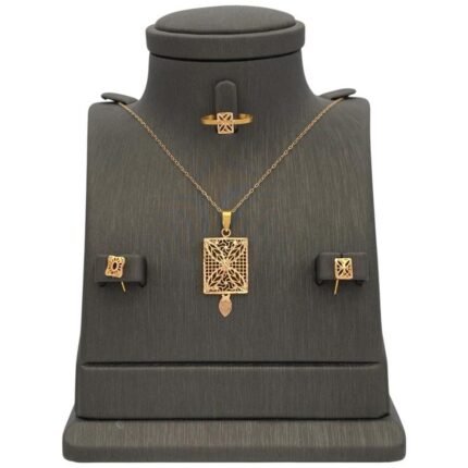 نصف طقم ذهب عيار 21 الوزن 4.11 جرام