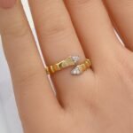 ⁦خاتم ذهب عيار 18 الوزن 1.53 جرام⁩ - الصورة ⁦2⁩