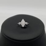 ⁦طقم ذهب عيار 18 الوزن 8.84 جرام⁩ - الصورة ⁦3⁩