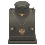 نصف طقم ذهب عيار 21 الوزن 3.68 جرام