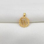 تعليقه حرف W ذهب عيار 18 الوزن 0.27 جرام