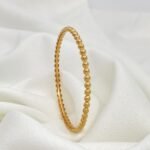 غويشة صب سادة عيار 21 وزن 8.51 جم لإطلالة راقية بأفضل سعر في المملكة ( مقاس 18 )