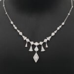 ⁦طقم ذهب عيار 18 الوزن 8.84 جرام⁩ - الصورة ⁦2⁩