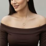 عقد ذهب عيار 18 الوزن 1.01 جرام