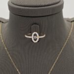 ⁦نصف طقم ذهب عيار 18 الوزن 2.52 جرام⁩ - الصورة ⁦4⁩