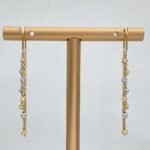 ⁦حلق ذهب عيار 18 الوزن 1.88 جرام⁩ - الصورة ⁦2⁩