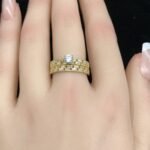 ⁦خاتم تونز ذهب عيار 18 بتصميم الماسي الوزن 3.44 جرام⁩ - الصورة ⁦2⁩