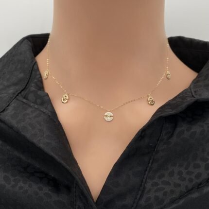 عقد ذهب عيار 18 الوزن 1.35 جرام