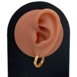 حلق ذهب عيار 21 الوزن 2.30 جرام