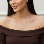 عقد ذهب عيار 18 الوزن 0.78 جرام