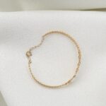 ⁦اسواره اطفال ذهب عيار 18 وزن 2.14 جرام هدية ذهبية مميزة⁩ - الصورة ⁦2⁩