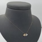 ⁦عقد ذهب عيار 18 الوزن 0.82 جرام⁩ - الصورة ⁦2⁩