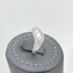 ⁦خاتم ذهب عيار 18 الوزن 2.09 جرام⁩ - الصورة ⁦3⁩