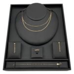 طقم ذهب عيار 18 وزن 7.51 جم تصميم حلقات الجنزير فخم وراقي