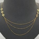 ⁦عقد ذهب عيار 18 وزن 1.69 جرام أناقة ناعمة⁩ - الصورة ⁦2⁩