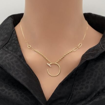 عقد ذهب عيار 18 الوزن 1.95 جرام