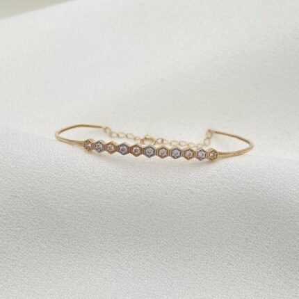 اسواره اطفال ذهب عيار 18 الوزن 1.57 جرام