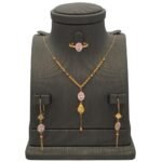 نصف طقم ذهب عيار 21 الوزن 5.46 جرام