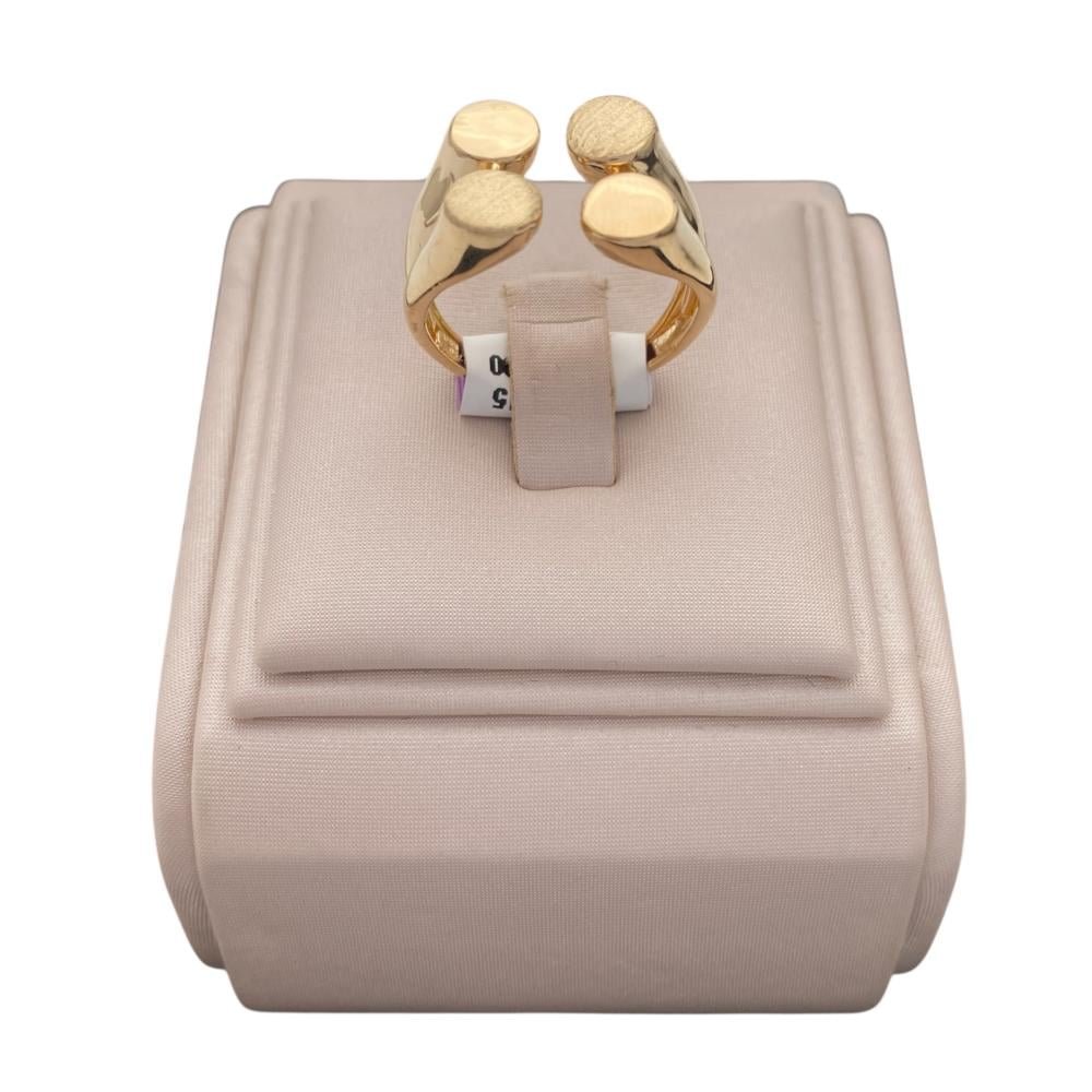 خاتم ذهب عيار 18 الوزن 3.15 جرام خاتم ذهب عيار 18 الوزن 3.15 جرام