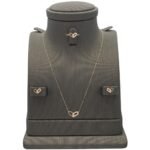 نصف طقم اطفال ذهب عيار 18 الوزن 1.55 جرام