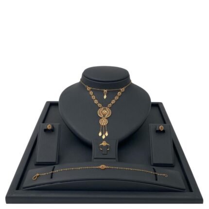 طقم ذهب عيار 21 الوزن 8.75 جرام