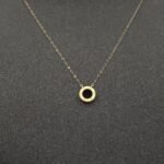 ⁦عقد وإسواره ذهب عيار 18 الوزن 0.91 جرام⁩ - الصورة ⁦4⁩