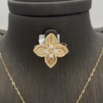 ⁦نصف طقم ذهب عيار 18 الوزن 9.69 جرام⁩ - الصورة ⁦2⁩