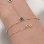 ⁦كف ذهب عيار 18 الوزن 1.7 جرام⁩ - الصورة ⁦2⁩