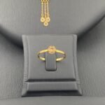 ⁦طقم ذهب تصميم تراثي عيار 21 وزن 7.50 بتعليقة دريم كاتشر⁩ - الصورة ⁦5⁩