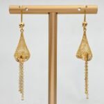 ⁦حلق ذهب عيار 21 الوزن 2.63 جرام⁩ - الصورة ⁦2⁩