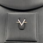 ⁦طقم ذهب عيار 18 الوزن 1.97 جرام⁩ - الصورة ⁦5⁩