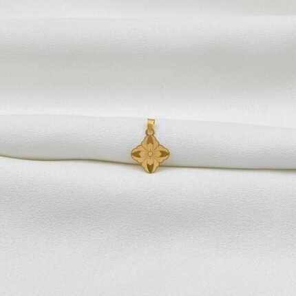 تعليقه ذهب عيار 18 الوزن 0.21 جرام