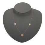 ⁦عقد تشوكر ذهب عيار 18 الوزن 1.43 جرام⁩ - الصورة ⁦2⁩