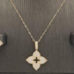 ⁦نصف طقم ذهب عيار 18 الوزن 8.06 جرام⁩ - الصورة ⁦2⁩