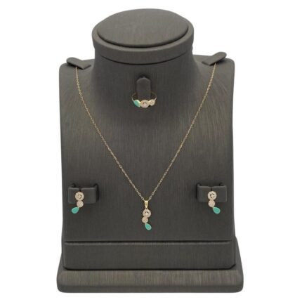 نصف طقم أطفال ذهب عيار 18 الوزن 2.96 جرام