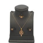 نصف طقم ذهب عيار 21 الوزن 3.42 جرام