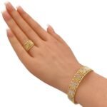 أسوارة وخاتم هيفاء ذهب عيار 18 الوزن 12.82 جرام