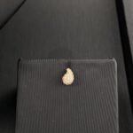 ⁦طقم ذهب دمعة عيار 18 وزن 3.19 جم يشع بالفخامة والرقي⁩ - الصورة ⁦4⁩