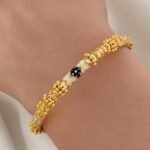 ⁦سوار فخم من الذهب بزخارف بارزة عيار 21 الوزن 11.90 جرام⁩ - الصورة ⁦2⁩