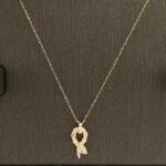 ⁦نصف طقم أطفال ذهب عيار 18 الوزن 1.95 جرام⁩ - الصورة ⁦3⁩