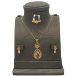 نصف طقم ذهب عيار 21 الوزن 4.33 جرام