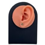 حلق ذهب عيار 18 الوزن 0.89 جرام