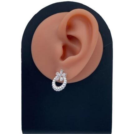 حلق ذهب عيار 18 الوزن 2.93 جرام