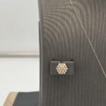 ⁦نصف طقم اطفال ذهب عيار 18 الوزن 2.03 جرام⁩ - الصورة ⁦2⁩