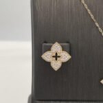 ⁦نصف طقم ذهب عيار 18 الوزن 8.06 جرام⁩ - الصورة ⁦3⁩