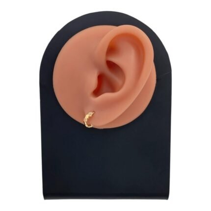 حلق ذهب عيار 18 الوزن 1.37 جرام