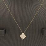 ⁦نصف اطفال طقم ذهب عيار 18 الوزن 1.52 جرام⁩ - الصورة ⁦5⁩